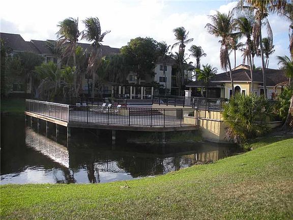 3rd image of 9022 W Atlantic Blvd APT 211