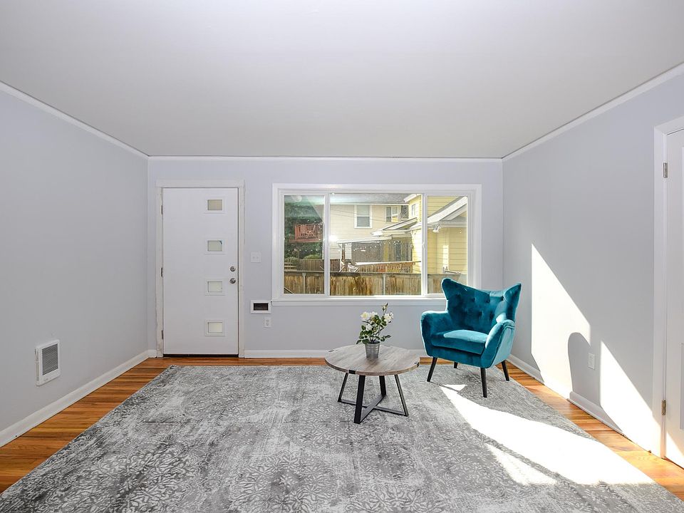 Spacious Living Room