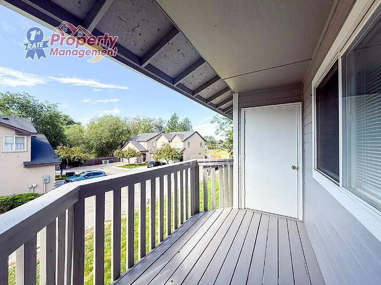 5679 W Dorian Ln — Photo 16
