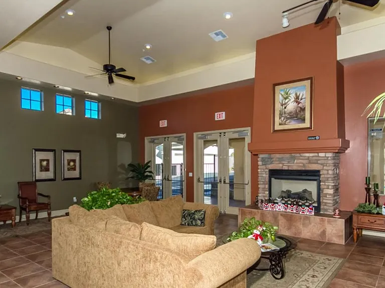 2212 Kiowa Blvd N #201 — Photo 7