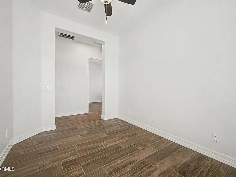 3205 N 198th Ln — Photo 27