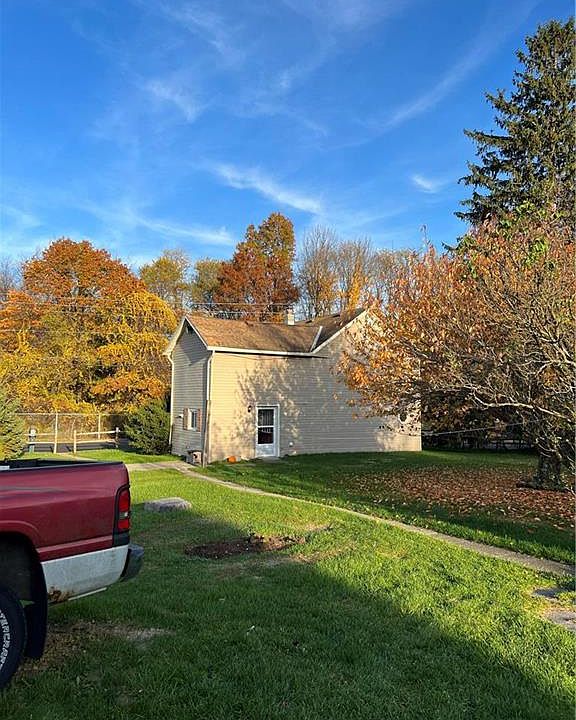 650 E West St, Wind Gap, PA 18091 Zillow