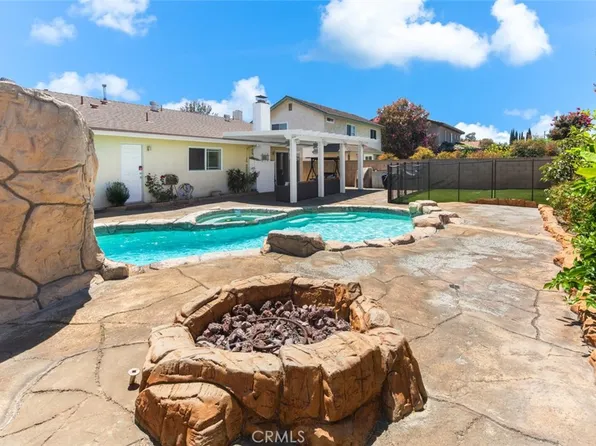 11157 Flower Ave, Fountain Valley, CA 92708