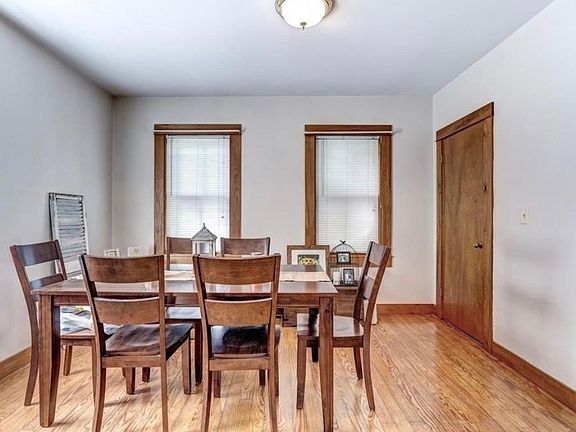 3rd image of 213 Main St #1