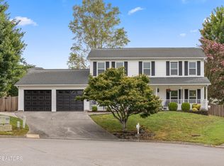 10300 Mantooth Ln, Knoxville, TN 37932
