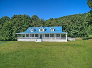 991 Holly Meadow Ln, Mountain City, TN 37683