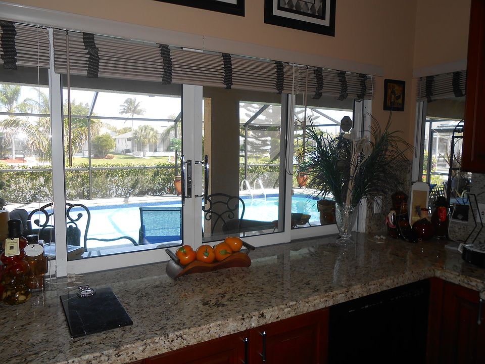 2nd image of 4323 SW 2nd Ave