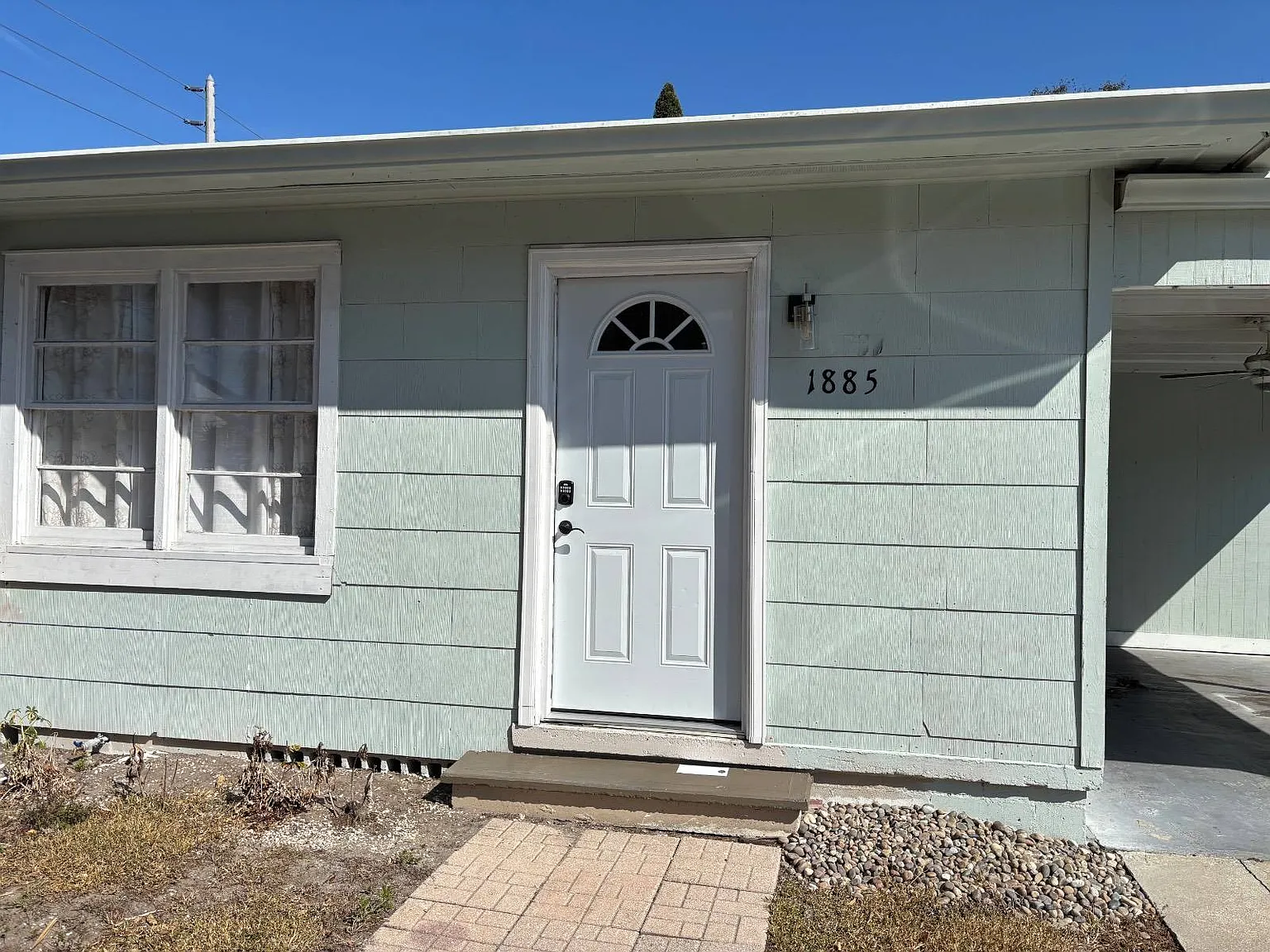 2 bed, 1.0 bath, $1,750 — Photo 1