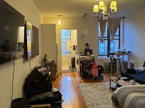 2nd image of 414 E 85th St APT 4D
