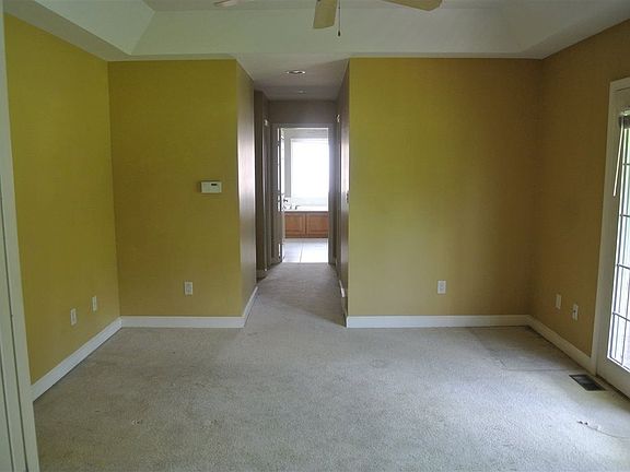 4th image of 1220 W Cape Rock Dr