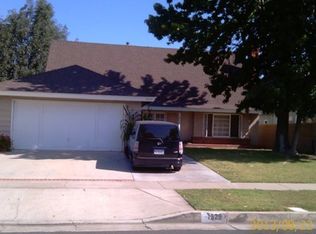 1529 W San Lorenzo Ave, Santa Ana, CA 92704