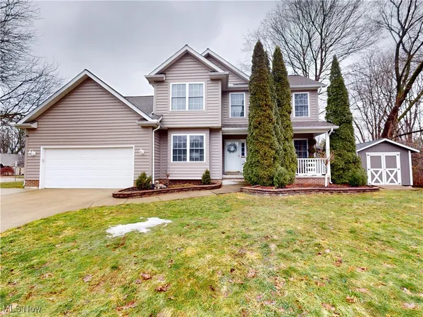 5683 Cardinal Dr, Mentor, OH 44060