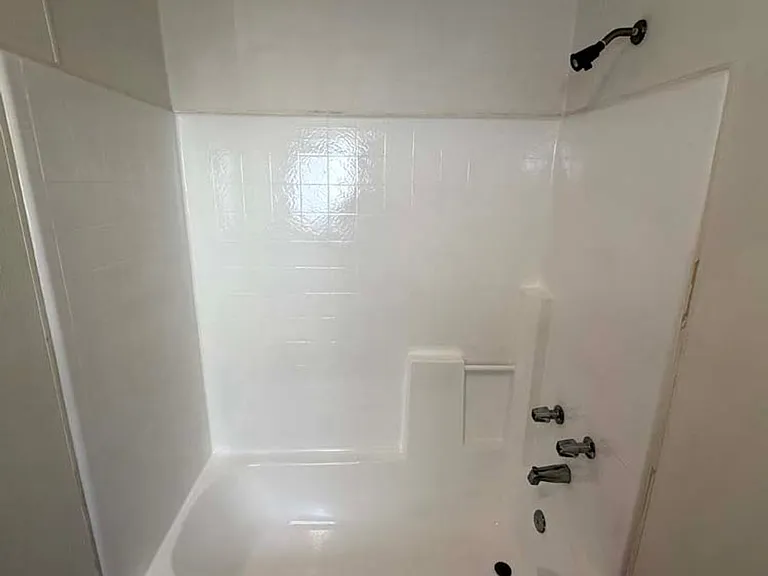 139 S Rosemead Blvd — Photo 11