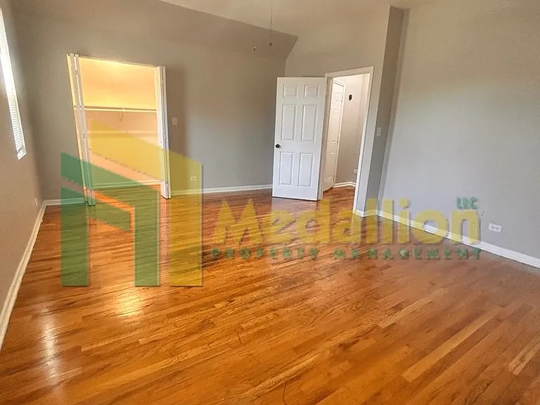 4700 W Monroe St #2 — Photo 8