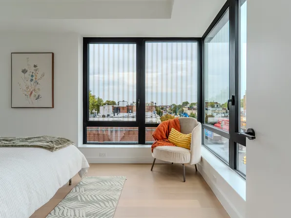 1807 66th Street image 2 of 16