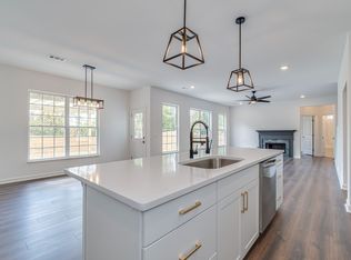 1012 Wyntergrace Farm Rd, Old Hickory, TN 37138