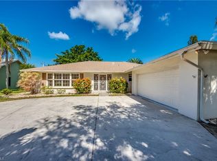 5072 Fairfield Dr, Fort Myers, FL 33919