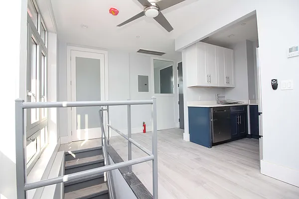 Rented by Nooklyn NYC LLC | media 27