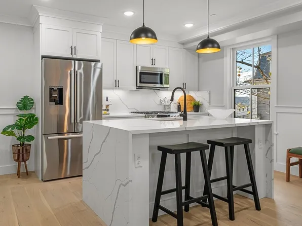 11 Aldersey St #D, Somerville, MA 02143