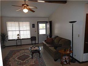 4th image of 114 Edna Dr