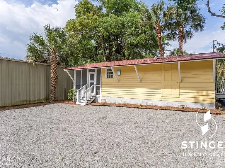 606 Carteret St — Photo 13