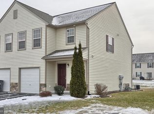 123 N Village Cir #U-0116, Palmyra, PA 17078