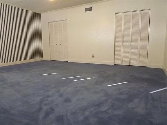 4th image of 1609 Lancelot Ln