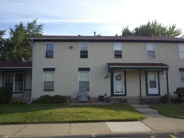 8943 Shawn Dr, Sterling Heights, MI 48312