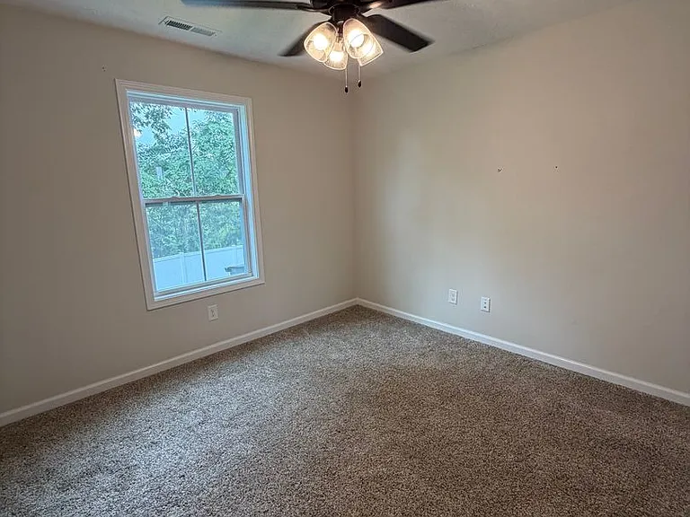 217 Wesson Dr — Photo 13