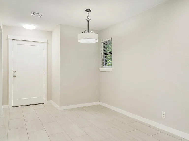 1811 S 148th West Ave — Photo 15