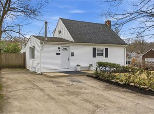 1 Pierce St, Coventry, RI 02816