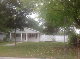 26014 Superior Rd, Taylor, MI 48180