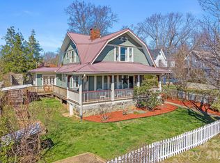26 E Chestnut St, Asheville, NC 28801