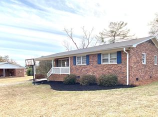 20 Amgi Dr, Woodruff, SC 29388