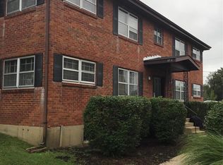 6706 Colony Acres Dr, Saint Louis, MO 63123