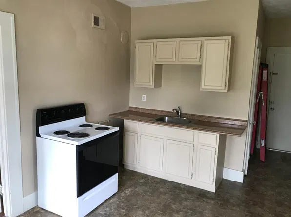 535 Eagle St #1, Painesville, OH 44077