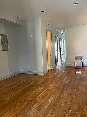 2nd image of 192 Throop Ave APT 2