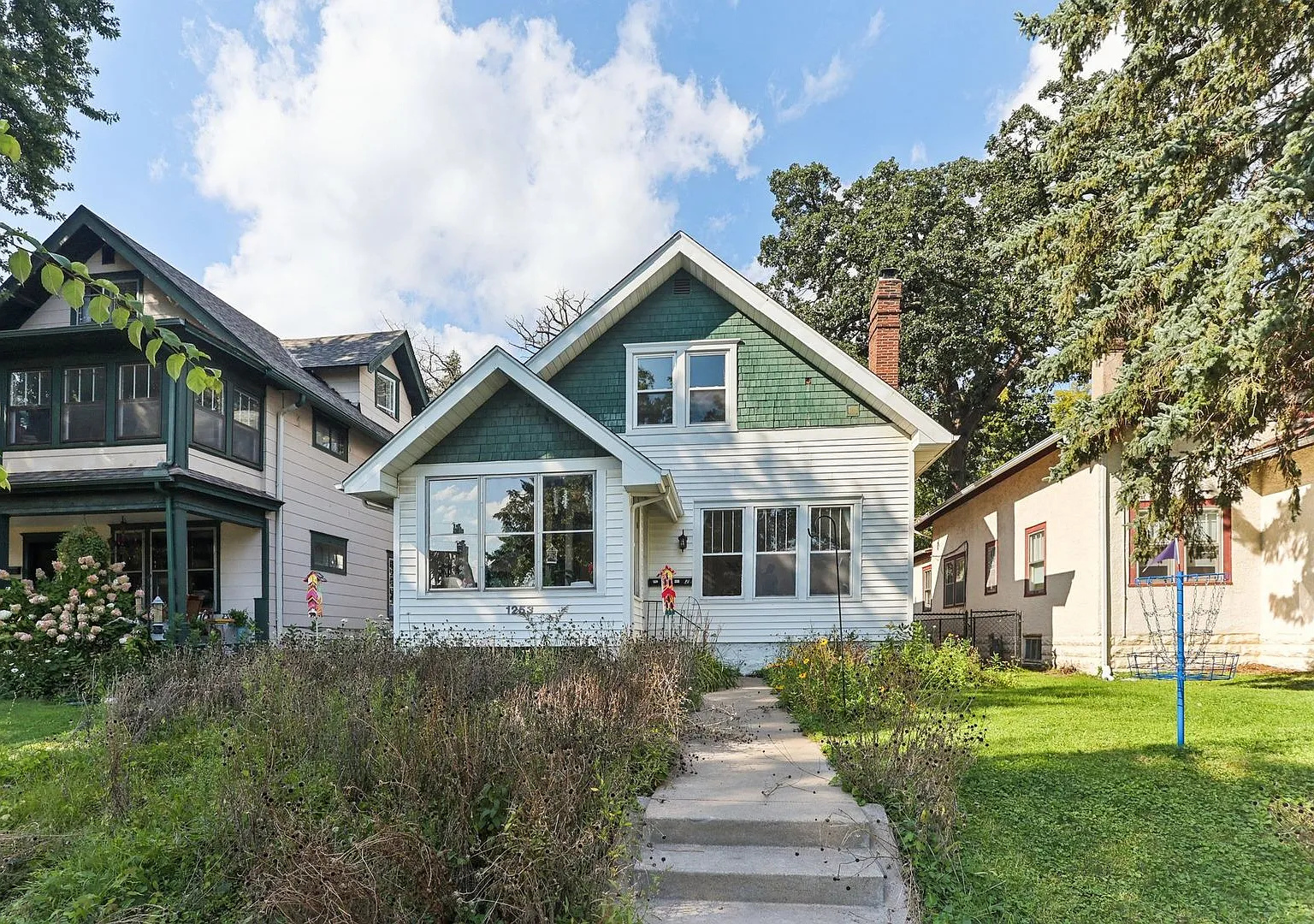 1253 Ashland Ave — Photo 2