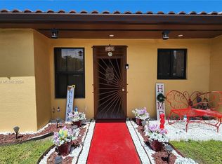 8523 SW 148th Pl, Miami, FL 33193