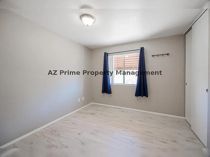 1634 W Sack Dr — Photo 20