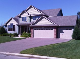 2012 Amberg Ct, Chaska, MN 55318