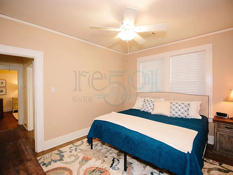 1508 Kavanaugh Blvd — Photo 30