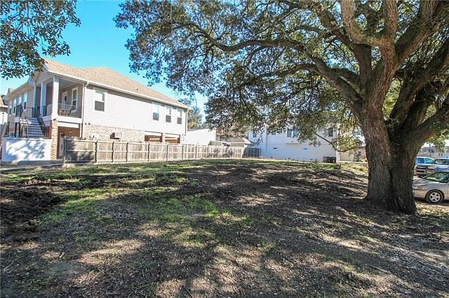 1st image of 7001 Fleur De Lis Dr