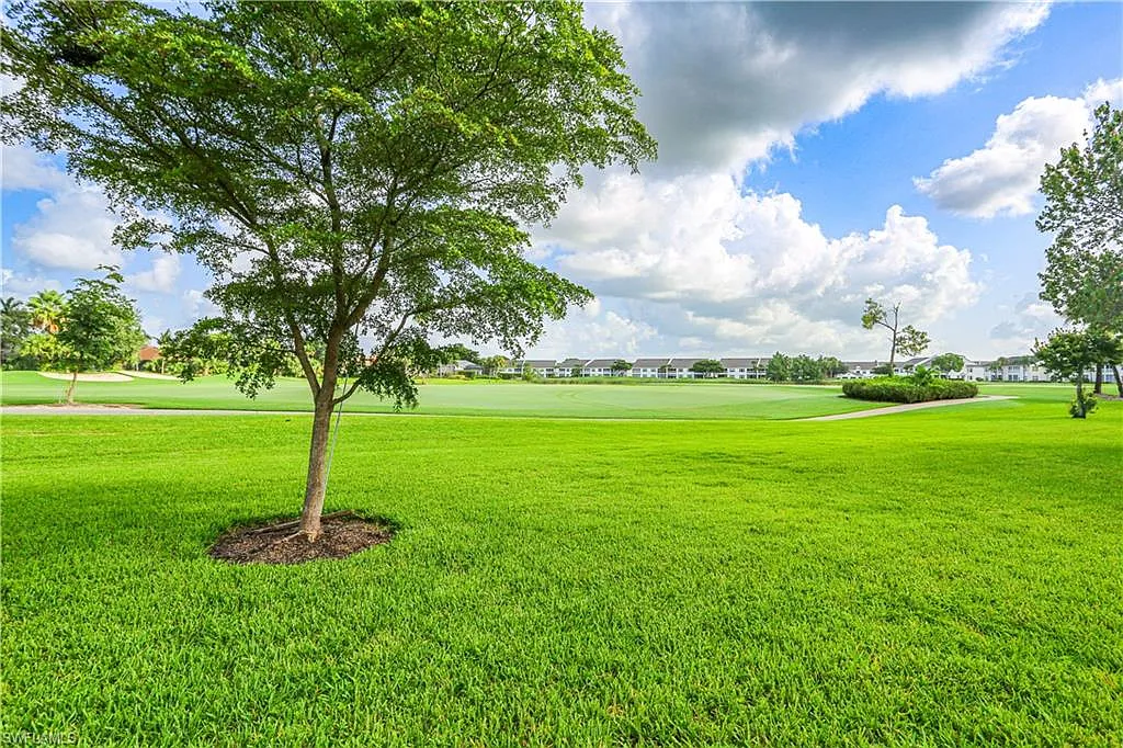 2 bed, 2.0 bath, 1633 sqft, $6,000 — Photo 4