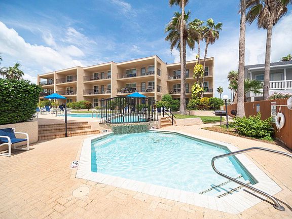 5th image of 117 E Verna Jean Dr #206