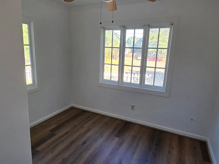 3526 Country Club Dr — Photo 8