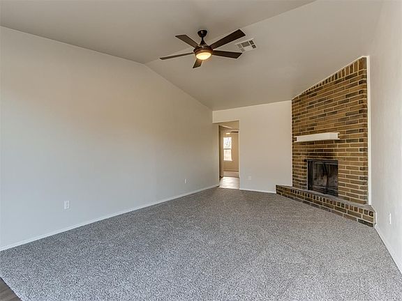 5th image of 101 Kendra Dr