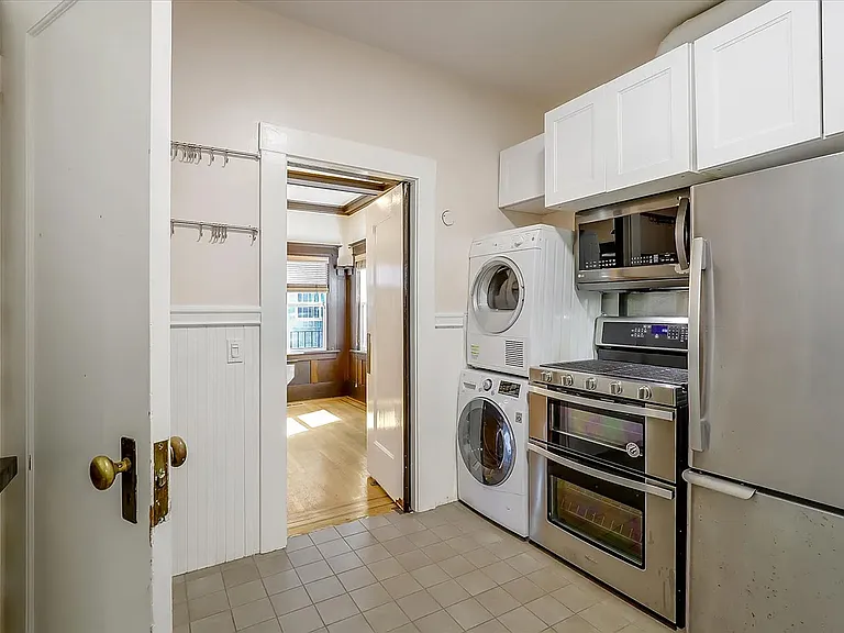 27 Westall Ave — Photo 17