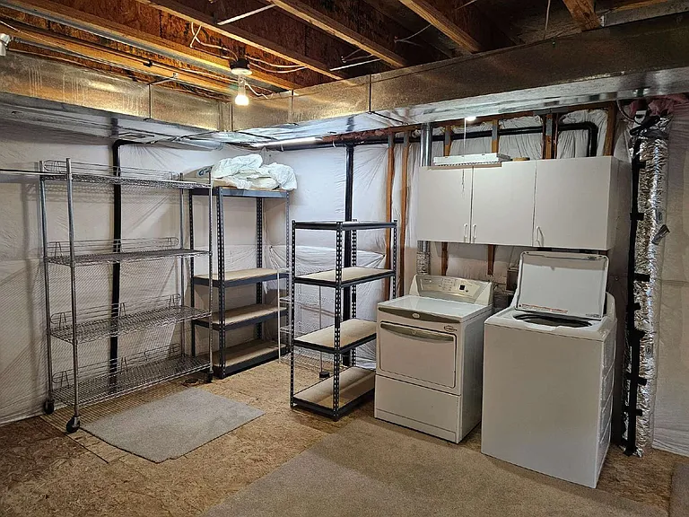 1124 W Mulberry Ln — Photo 22
