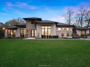 22602 Rosehurst Dr, Tomball, TX 77377